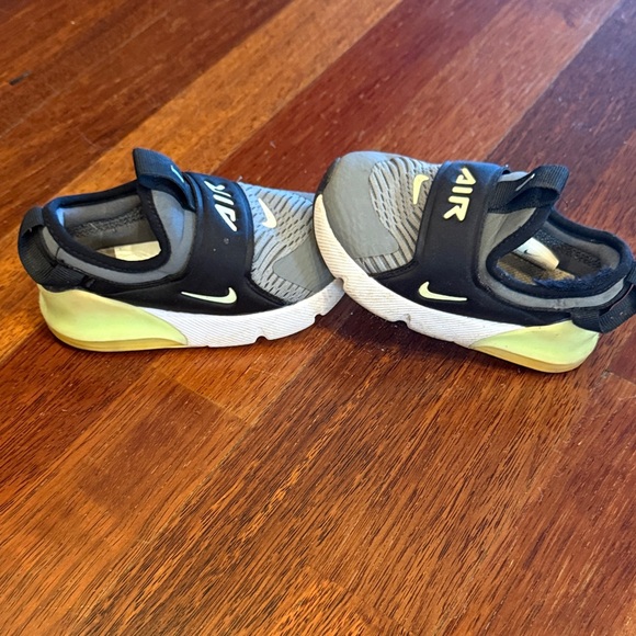 Nike Kids' Black, Gray, and Yellow Sneakers - Picture 1 of 4